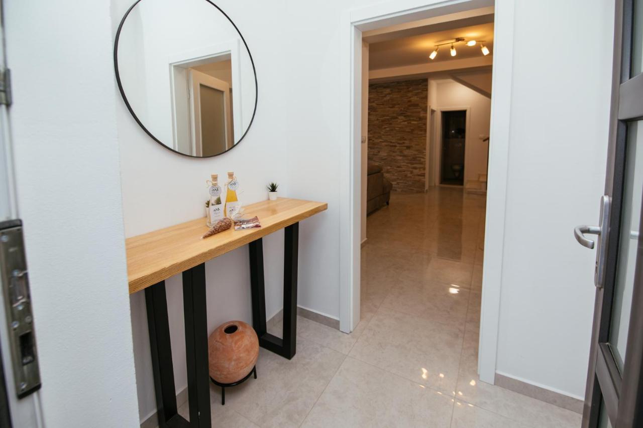 Villa Family House Moja Jube